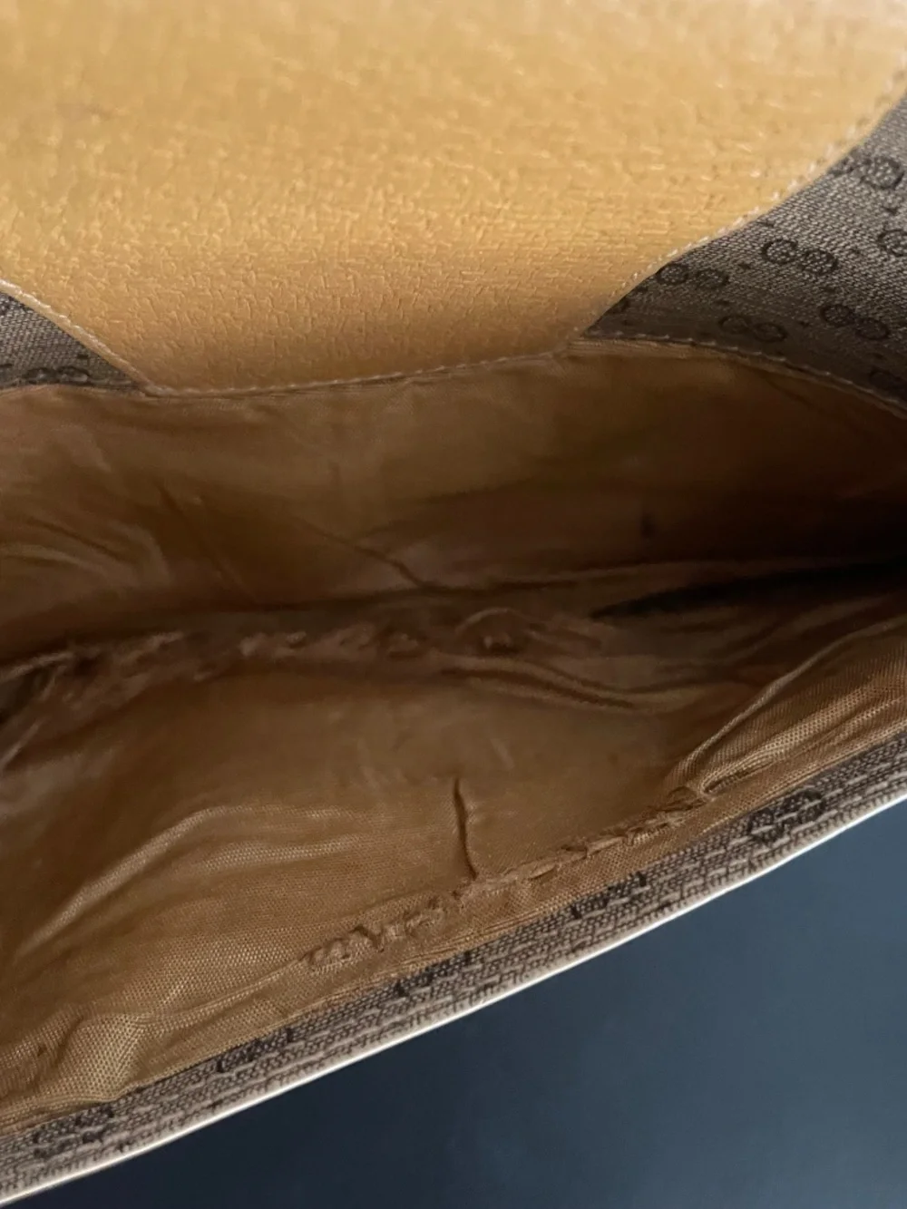 Vintage 1980s Gucci GG Monogram Canvas Crossbody Bag Tan Leather Trim Authentic - Picture 7 of 16